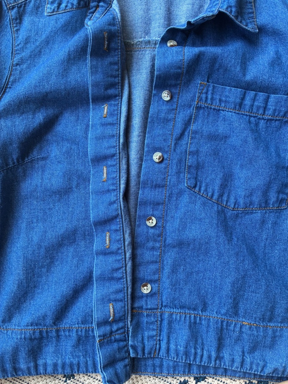 Life in Progress Denim Chambray Crop Short Sleeve Button Front w Hidden Placket - Picture 2 of 7